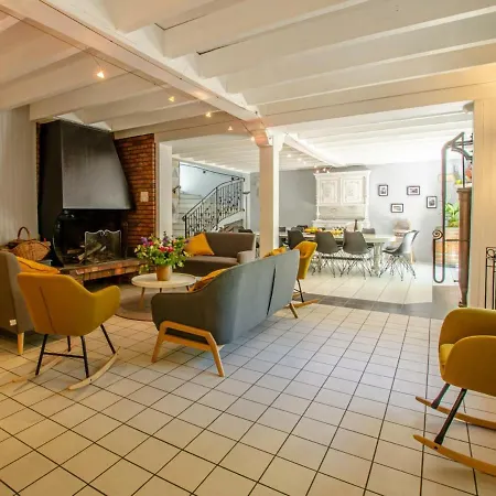Bar-sur-seine, 6 Pieces, 14 Personnes - Fr-1-543-132 *